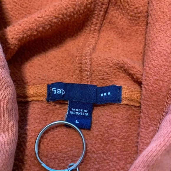 GAP Men's Bold Orange Hoodie - Picture 4 of 4